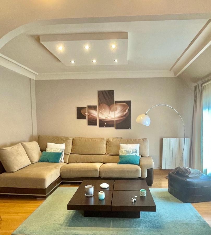 Casco Viejo Apartment Билбао Екстериор снимка